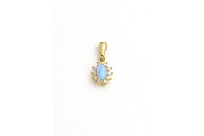 pendant with opal